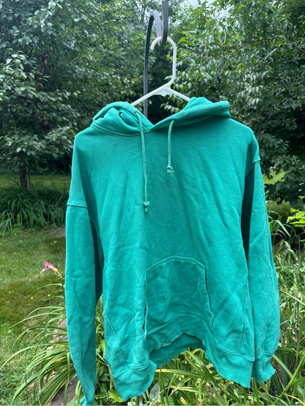 Aritzia TNA Green Teal Hoodie Sweatshirt - Casual Pullover